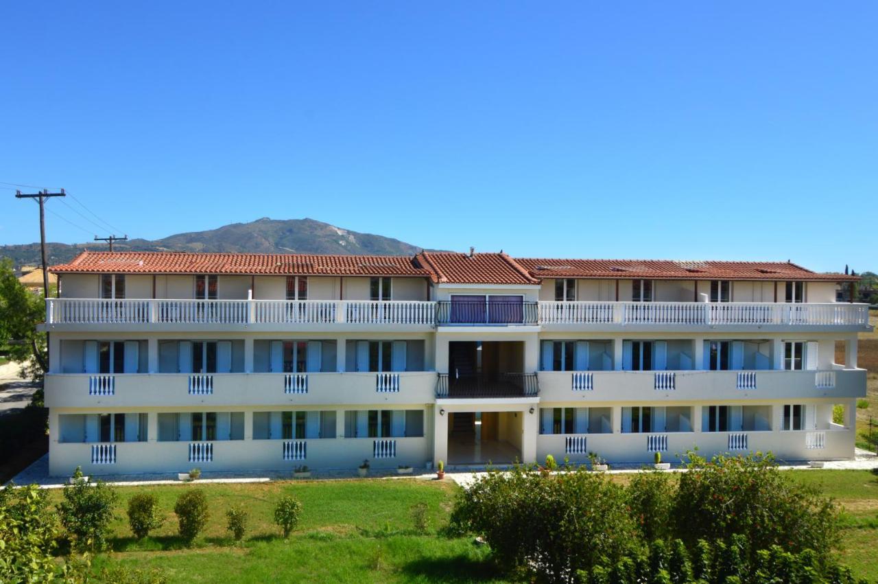 Hotel de apartamente Tassia For Families & Couples (adults Only) 2*